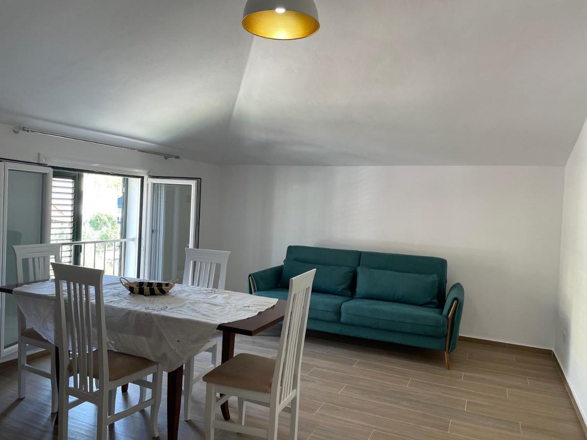 Apartmán A Casa Di Alice Orikumi Exteriér fotografie